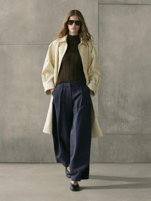 Flowing Trousers With Pleated Detail - Granatowy - - Massimo Dutti - Kobieta