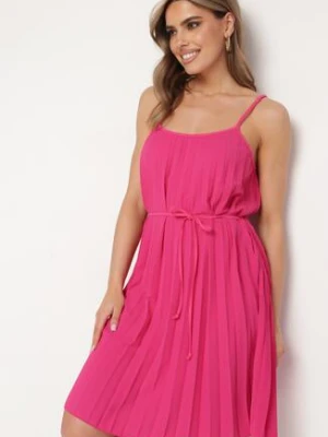 Fuksjowa Sukienka z Regulowanymi Ramiączkami z Materiałowym Paskiem Liata fashion
