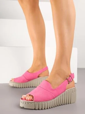 Fuksjowe Sandały Vices na Koturnie z Tłoczeniem Realivra