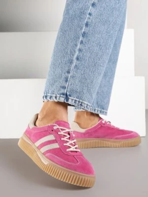 Fuksjowe Zamszowe Sneakersy w Stylu Kultowych Tenisówek ze Skórzaną Wkładką Tenannia
