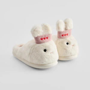 Futrzane kapcie w kształcie króliczków z opaską na uszkach House