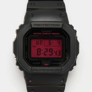 G-SHOCK DW-5600BBR-1ER uniseks Zegarki czarny rozmiar Akcesoria