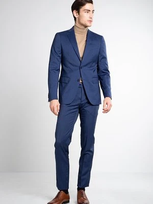 Garnitur Cerruti 1881