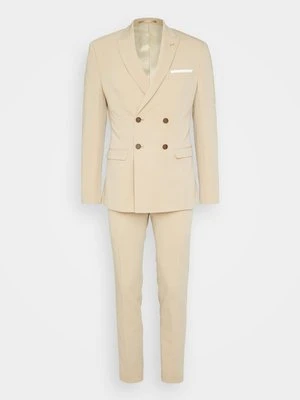 Garnitur Isaac Dewhirst