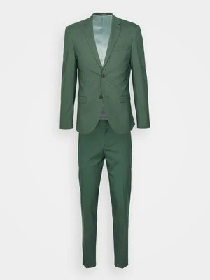 Garnitur Isaac Dewhirst