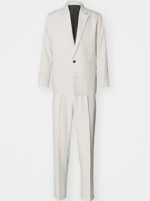 Garnitur Jack&Jones mleczny