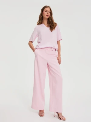 Garniturowe spodnie różowe Moodo