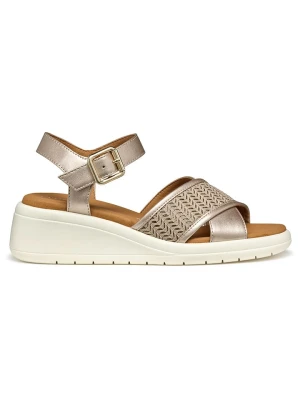 Geox Sandały "Meliconia" w kolorze złotym na koturnie rozmiar: 38