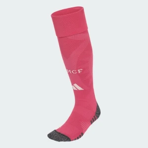 Getry Real Madryt 26 / 27 z trzeciego zestawu Adidas Wild Pink