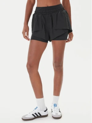 Girlfriend Collective Szorty sportowe Fallon 4093 Czarny Regular Fit