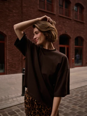 Gładka bluzka oversize brązowa Moodo