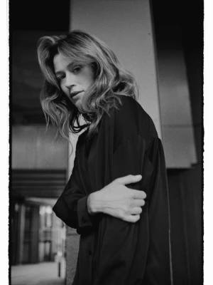 Gładka koszula czarna Moodo