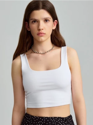 Gładki crop top basic na ramiączkach biały House