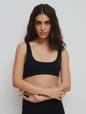 Gładki top na ramiączkach w wkolorze TOTALLY BLACK - LAGO-XL Marsala