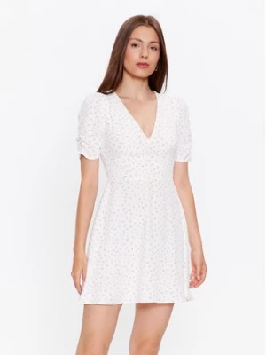 Glamorous Sukienka codzienna CK7065 Biały Slim Fit