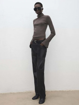 Golf z długimi rozszerzanymi rękawami średni brązowy - Kobieta - - MANGO