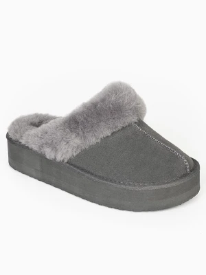 Gooce Wełniane kapcie "Emeline" w kolorze szarym rozmiar: 37