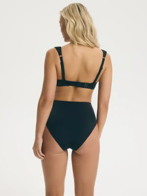 Góra od bikini bardotka na większy biust Gia Esotiq