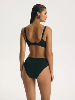 Góra od bikini usztywniana na większy biust Base Esotiq