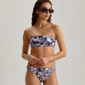 Góra od kostiumu typu bandeu tie-dye House