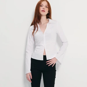 Gorsetowa bluzka z dekoltem w serek biała House