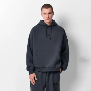 Grafitowa bluza oversize z haftem w stylu graffiti House