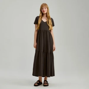 Grafitowa sukienka midi babydoll z dekoltem V House