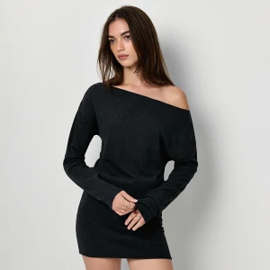 Grafitowa sukienka mini z dekoltem open shoulder House