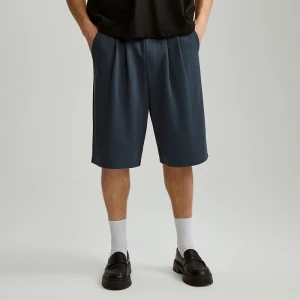 Grafitowe dresowe szorty z zaszewkami House