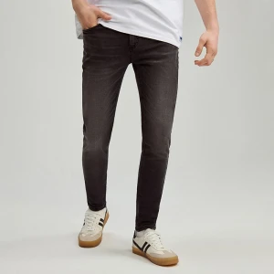 Grafitowe jeansy slim fit House