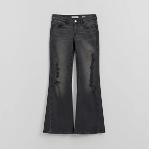 Grafitowe jeansy typu bootcut z niskim stanem House szary