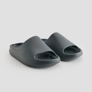 Grafitowe klapki piankowe House