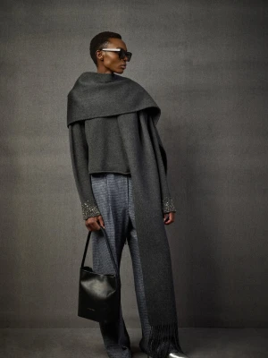 GRAFITOWY SWETER Z KASZMIREM I ZDOBIENIAMI LIVIANA CONTI