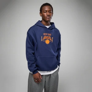 Granatowa bluza z kapturem i motywem New York Knicks House