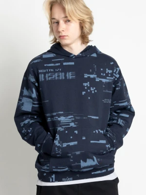 Granatowa bluza z kapturem z niebieskim nadrukiem na całości wkładana przez głowę Reporter