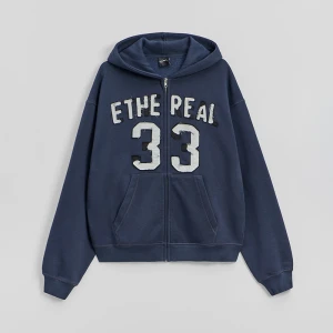 Granatowa bluza z napisem Ethereal 33 House