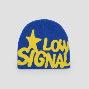 Granatowa czapka beanie z napisem Low Signal w stylu graffiti House