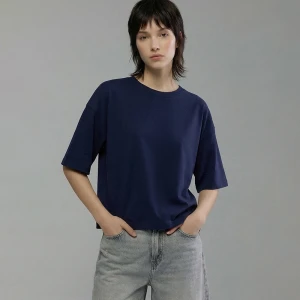 Granatowa koszulka cropped z okrągłym dekoltem House