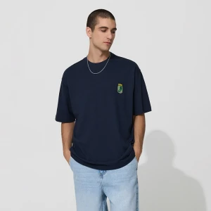 Granatowa koszulka z haftem słoika z ogórkiem House