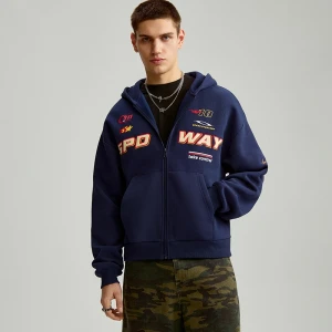 Granatowa rozpinana bluza z kapturem haftem i nadrukami House