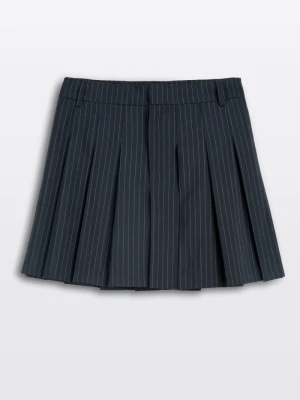 Granatowa spódnica mini z kontrafałdami w prążek Reporter