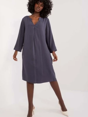 Granatowa sukienka koszulowa oversize Sublevel z wiskozy