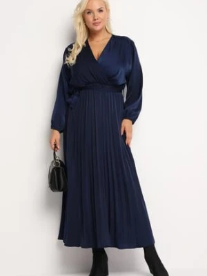 Granatowa Sukienka Maxi z Gumką w Pasie i Kopertowym Dekolcie Bertrama christy