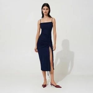Granatowa sukienka midi bodycone ze ściągaczem House