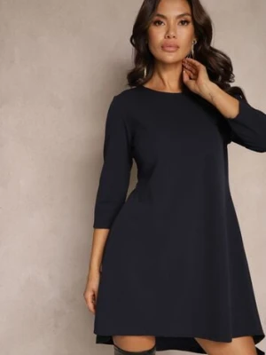 Granatowa Sukienka o Trapezowym Kroju z Dłuższym Tyłem Gemivra new collection