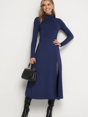 Granatowa Sukienka z Półgolfem Taliowana z Rozcięciem na Boku Sailea by swan