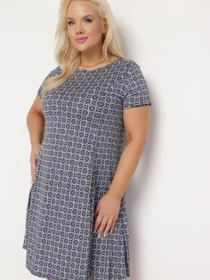 Granatowa Wiskozowa Sukienka w Mozaikowy Wzór o Rozkloszowanym Kroju Faellina sweet&girl