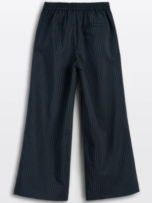 Granatowe eleganckie spodnie WIDE LEG w prążki Reporter