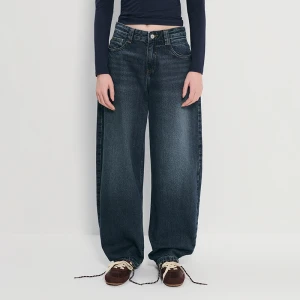Granatowe jeansy baggy barrel fit House