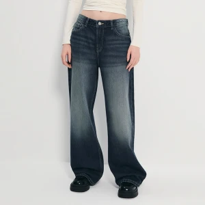 Granatowe jeansy baggy straight fit House